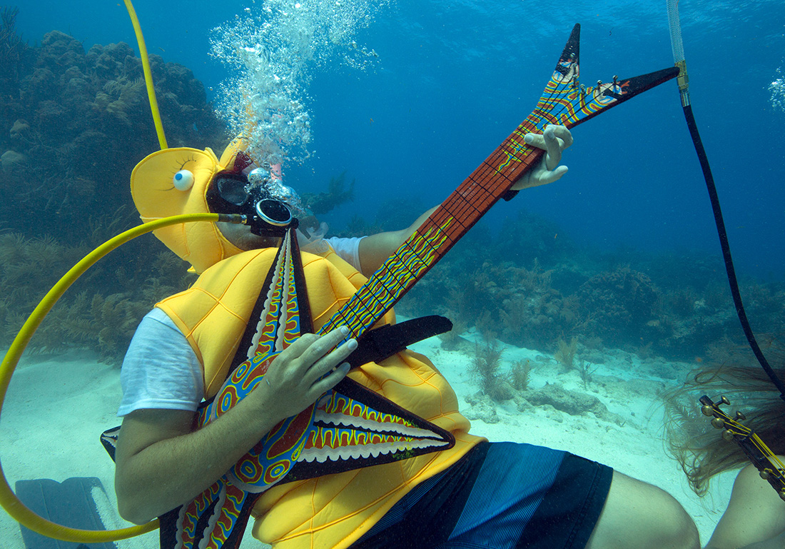 Underwater music fest